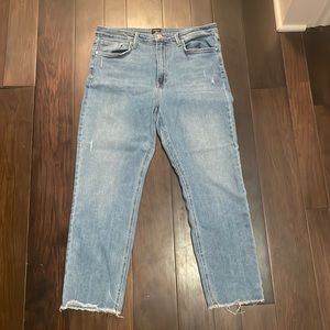 Light Wash Jeans